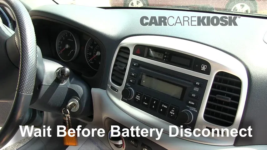 2007 Hyundai Accent SE 1.6L 4 Cyl. Battery Replace